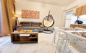 Thess_Cozy_Home